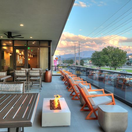 Holiday Inn & Suites Pigeon Forge Convention Center, An Ihg Hotel 外观 照片