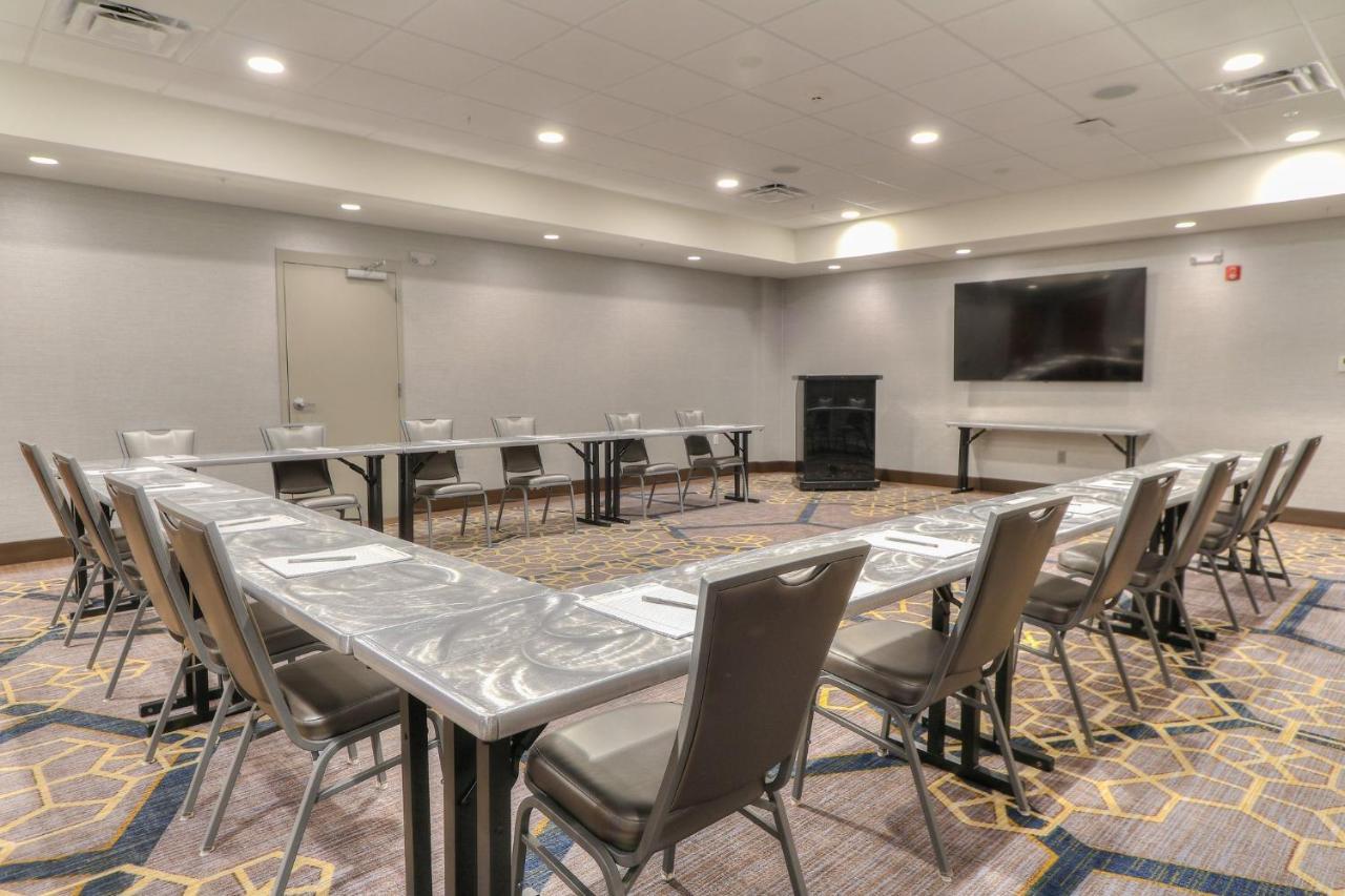 Holiday Inn & Suites Pigeon Forge Convention Center, An Ihg Hotel 外观 照片