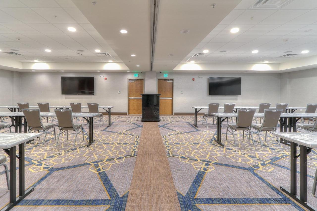 Holiday Inn & Suites Pigeon Forge Convention Center, An Ihg Hotel 外观 照片