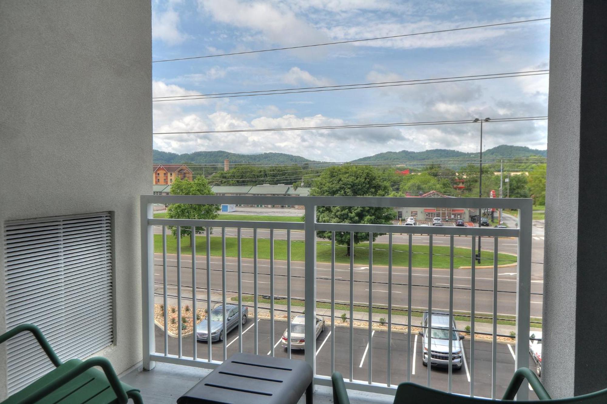 Holiday Inn & Suites Pigeon Forge Convention Center, An Ihg Hotel 外观 照片